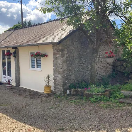 Le Cloitre Apartment